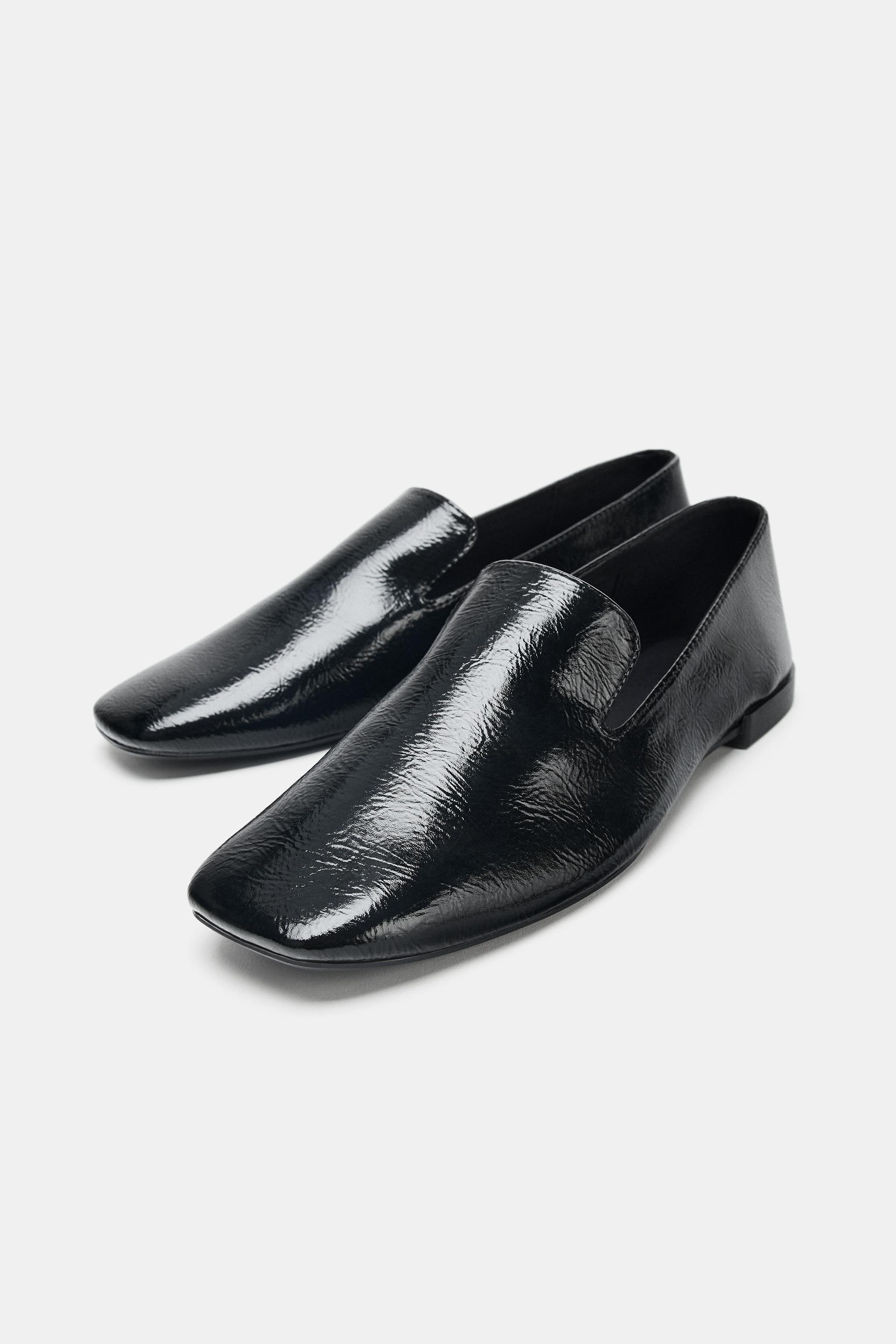 MOCASSINS À EFFET VERNI